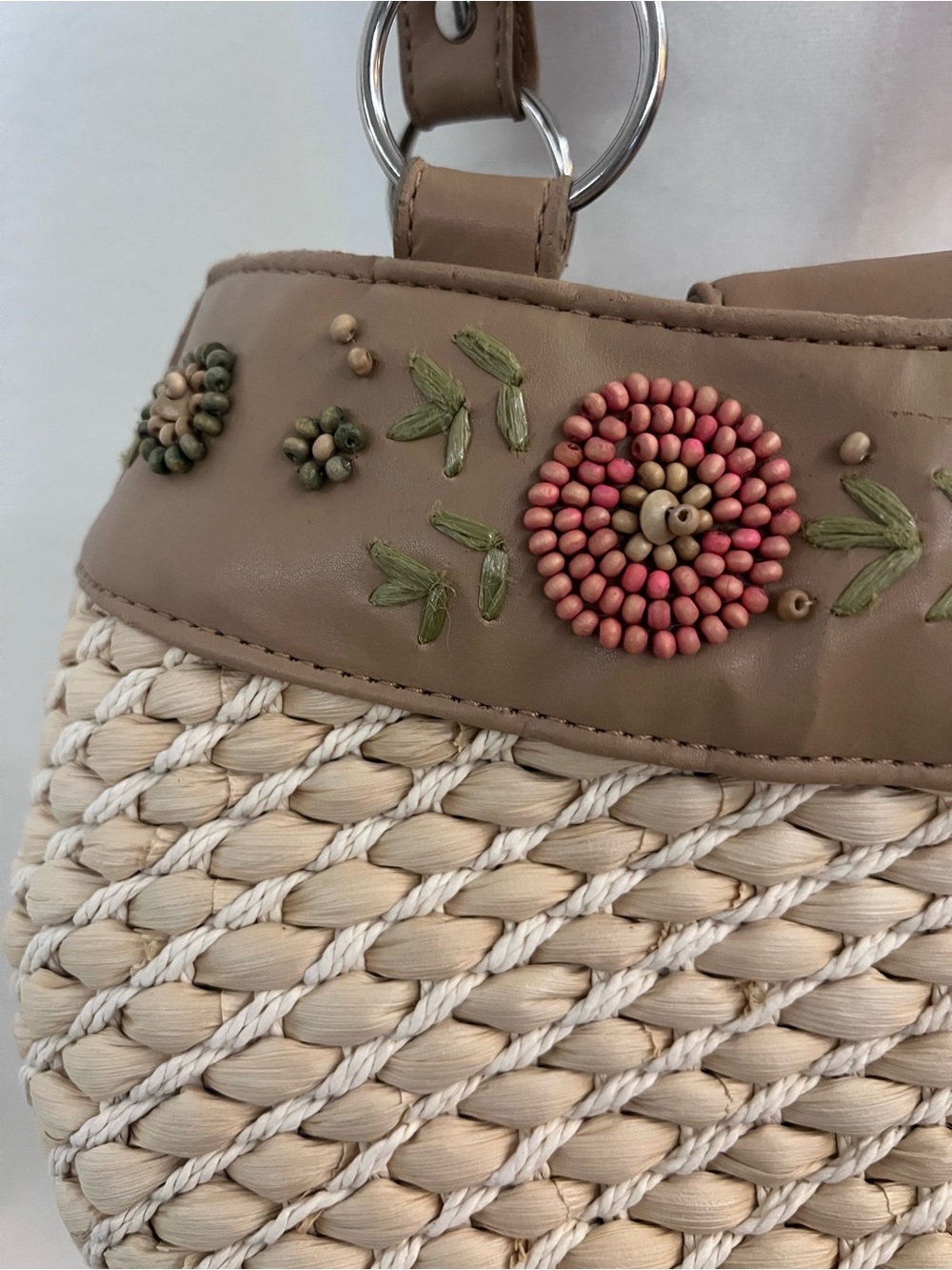 Woven Straw Shoulder Bag Floral Beaded Boho Purse Tan Faux Leather Trim - Picture 3 of 9